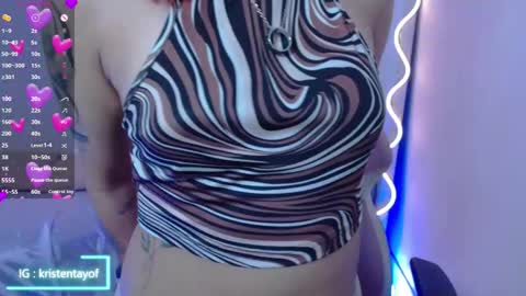 Snapshot of kristen_tay chatting on 10-15-25, 08:31 kristen_tay online show from 10-15-25, 08:31