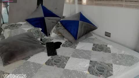 Snapshot of kristen_thomson chatting on 03-09-26, 02:10 kristen online show from 03-09-26, 02:10