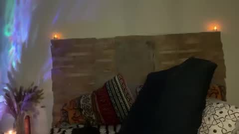 Kristi online show from 01-12-26, 04:07