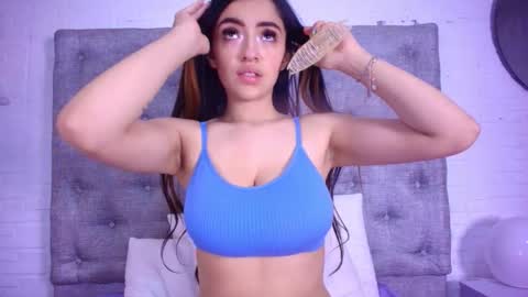 Kristin online show from 11-29-25, 05:27