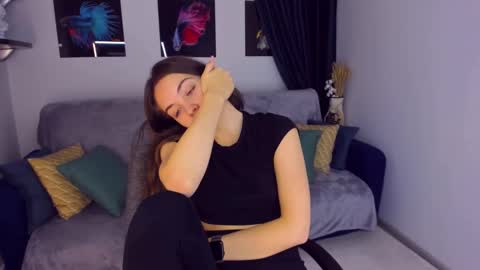 Kristina online show from 12-06-24, 07:34