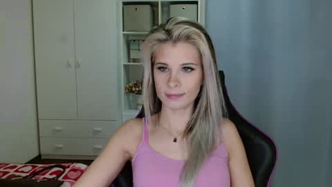 Snapshot of kristineamore chatting on 02-09-26, 07:23 KristineAmore online show from 02-09-26, 07:23