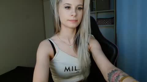 KristineAmore online show from 06-17-26, 06:31