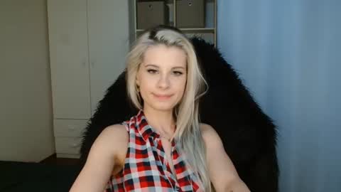 KristineAmore online show from 06-22-26, 06:27