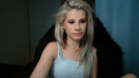 KristineAmore online show from 06-23-26, 06:39