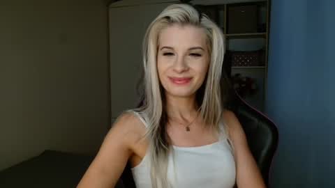 KristineAmore online show from 07-25-26, 06:27