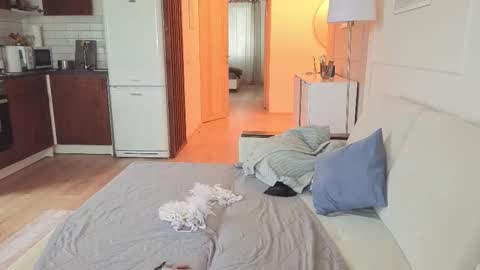 Kristi online show from 11-08-25, 04:56