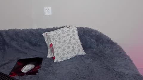 Snapshot of kristinesmith chatting on 03-07-25, 08:23 Kristi online show from 03-07-25, 08:23