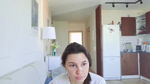 Snapshot of kristinesmith chatting on 09-14-25, 04:33 Kristi online show from 09-14-25, 04:33