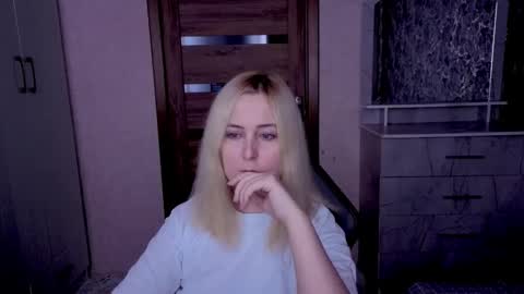 Kristy online show from 04-10-26, 12:16