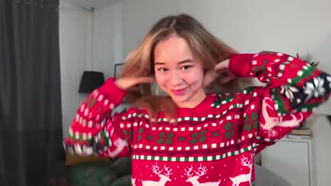 Snapshot of kristyspiritedaway chatting on 01-01-25, 08:35 Kristy Nip slip shady  Best model on CB  online show from 01-01-25, 08:35