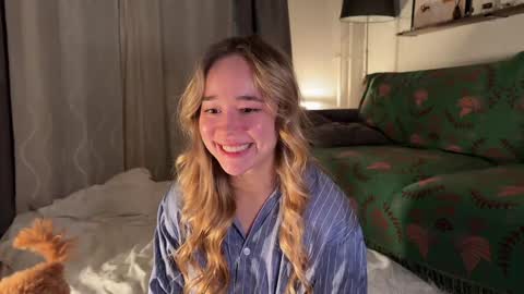 Snapshot of kristyspiritedaway chatting on 01-10-25, 08:04 Kristy Nip slip shady  Best model on CB  online show from 01-10-25, 08:04