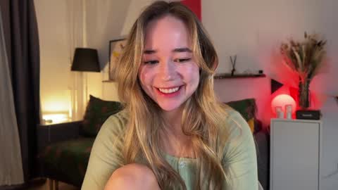 Snapshot of kristyspiritedaway chatting on 02-03-25, 08:24 Kristy Nip slip shady  Best model on CB  online show from 02-03-25, 08:24