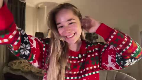 Snapshot of kristyspiritedaway chatting on 03-12-25, 09:56 Kristy Nip slip shady  Best model on CB  online show from 03-12-25, 09:56