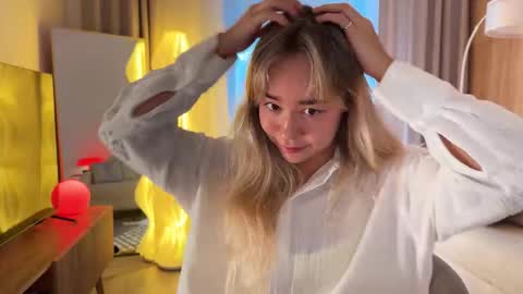 Snapshot of kristyspiritedaway chatting on 11-02-25, 10:28 Kristy Nip slip shady  Best model on CB  online show from 11-02-25, 10:28