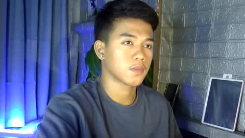 Snapshot of kritthanarkorn chatting on 05-23-26, 08:07 kritthanarkorn online show from 05-23-26, 08:07
