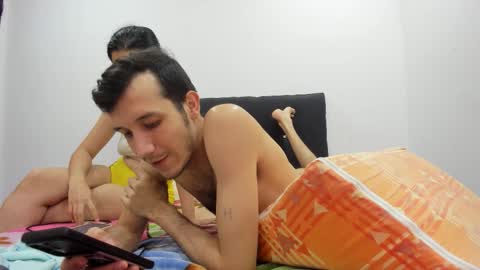 Zoe  Andrew online show from 11-01-25, 02:57