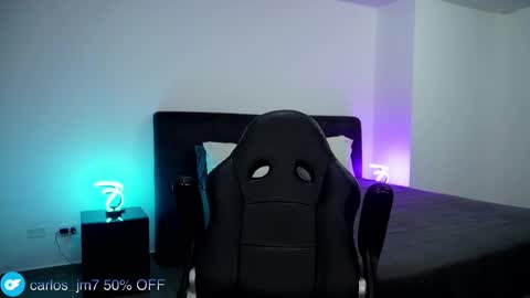 Snapshot of krops_ chatting on 12-23-24, 08:11 KROPS online show from 12-23-24, 08:11