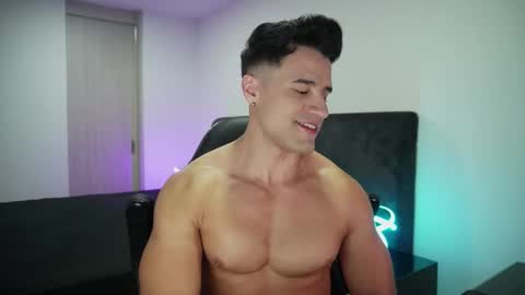 Snapshot of krops_ chatting on 10-01-25, 03:12 KROPS online show from 10-01-25, 03:12