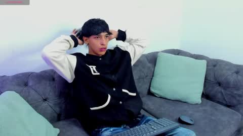 Kroy Wave  Muscle Tattoos Latino online show from 06-03-26, 03:42