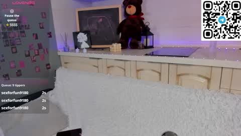 Snapshot of kruela_eva chatting on 02-05-25, 03:13 Kruela GTM3Tue Wed Thu Fri Sun 0400 am-1030pm online show from 02-05-25, 03:13