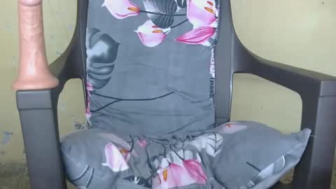 Snapshot of krupali_ chatting on 01-16-26, 04:38 krupali online show from 01-16-26, 04:38