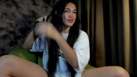 Snapshot of krystal_angel chatting on 12-02-24, 05:48 krystal_angel online show from 12-02-24, 05:48