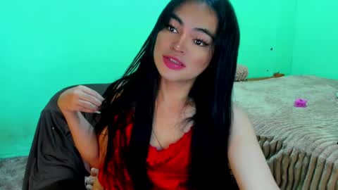 Snapshot of krystal_angel chatting on 05-08-26, 03:56 krystal_angel online show from 05-08-26, 03:56