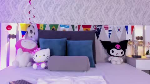 Krystal online show from 06-30-26, 11:06