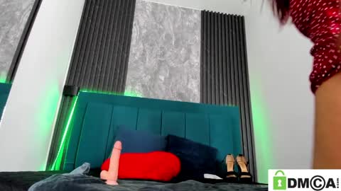 Snapshot of krystal_rosse_ chatting on 04-11-26, 05:50 krystal online show from 04-11-26, 05:50