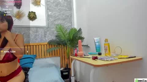 Snapshot of krystal_rosse_ chatting on 05-04-26, 08:49 krystal online show from 05-04-26, 08:49