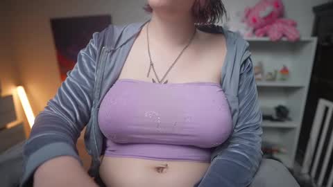 Snapshot of krystalsyxx chatting on 02-23-25, 07:28 Krystal Syx online show from 02-23-25, 07:28