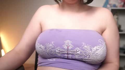 Krystal Syx online show from 03-08-26, 02:04