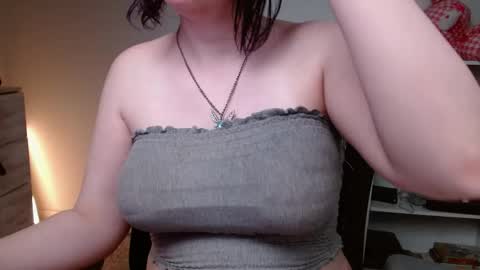 Krystal Syx online show from 04-11-26, 10:25