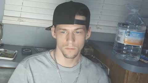 Snapshot of krytiar1992 chatting on 10-02-25, 05:36 krytiar1992 online show from 10-02-25, 05:36