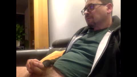 krzysztof1977 online show from 12-14-24, 10:18