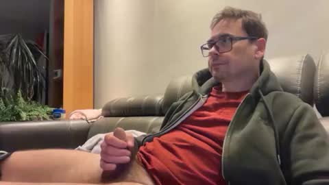 krzysztof1977 online show from 05-18-26, 08:58