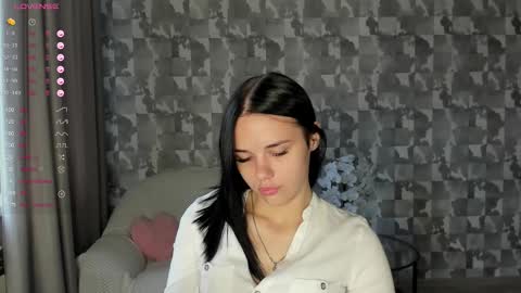 Ksenia online show from 10-22-25, 07:41