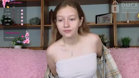 Snapshot of ksuhesa chatting on 10-06-25, 02:09 ksuhesa online show from 10-06-25, 02:09