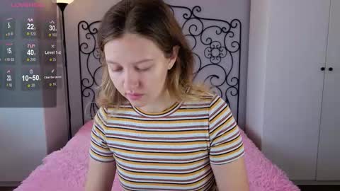 Snapshot of ksuhesa chatting on 10-13-25, 02:11 ksuhesa online show from 10-13-25, 02:11