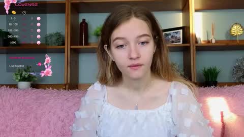 Snapshot of ksuhesa chatting on 10-31-25, 02:12 ksuhesa online show from 10-31-25, 02:12