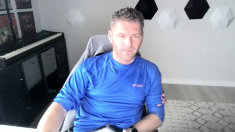 kuck_you online show from 11-11-25, 04:40