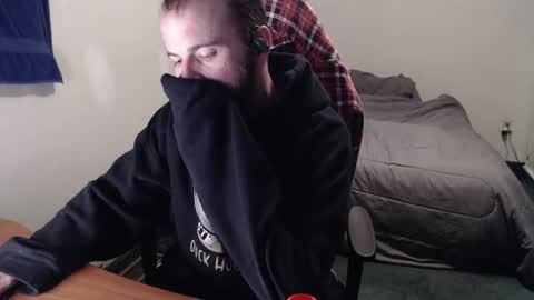 Snapshot of kuggy570 chatting on 02-19-25, 09:25 Kuggy online show from 02-19-25, 09:25