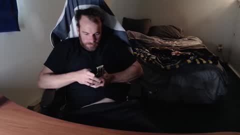 Kuggy online show from 10-17-25, 01:35