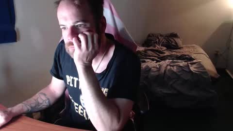 Snapshot of kuggy570 chatting on 05-14-26, 12:01 Kuggy online show from 05-14-26, 12:01