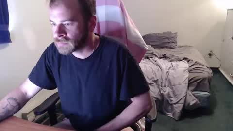 Snapshot of kuggy570 chatting on 05-17-26, 12:56 Kuggy online show from 05-17-26, 12:56