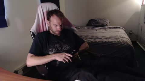 Kuggy online show from 07-04-26, 12:00