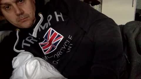 kulashaker46 online show from 11-19-25, 02:50