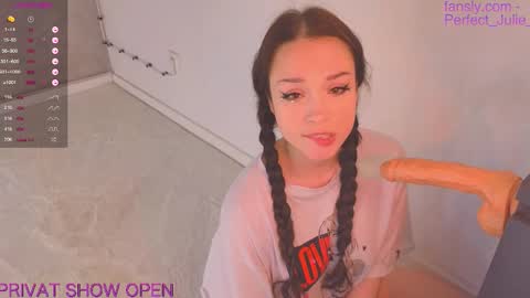  MY NAME IS JULIA  TO SEE MORE 18 CONTENT YOU CAN SUBSCRIBE TO  FANSLY -  online show from 10-31-25, 08:26