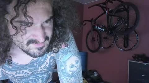 Robert online show from 05-03-26, 03:51